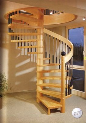spiralne stepenice; kružne stepenice